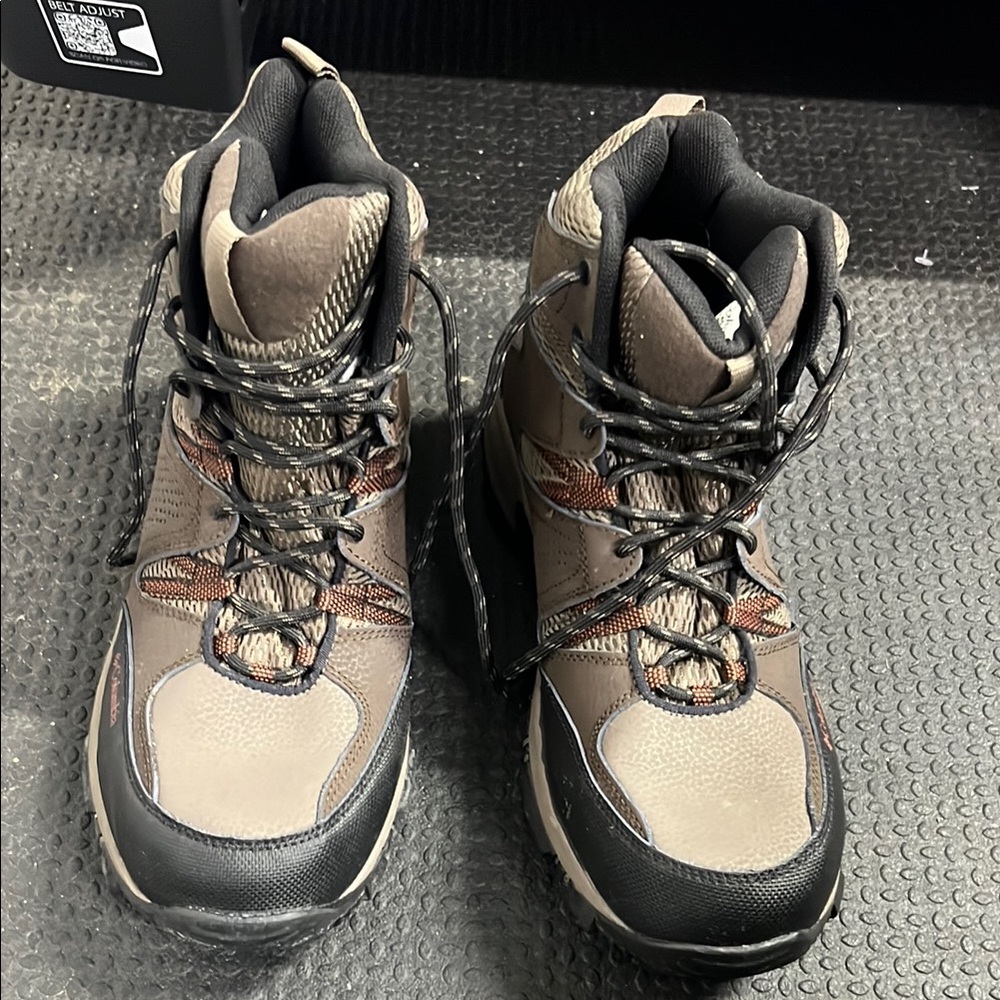 Columbia Black and Brown Outdoor Boots with Rugged Design